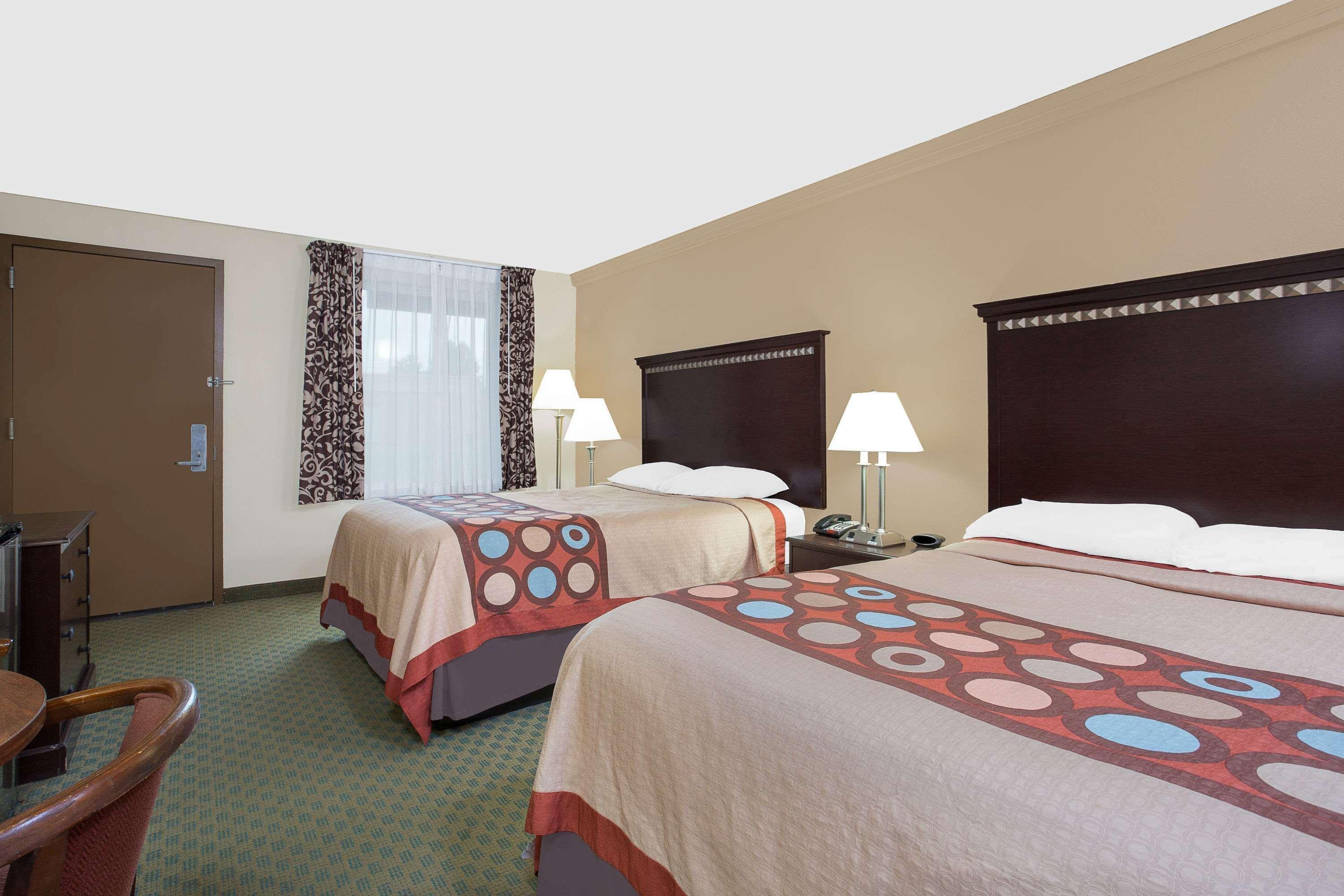 Super 8 By Wyndham
